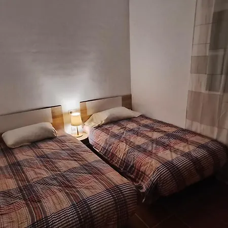 Holiday home Lagunetas Rural *